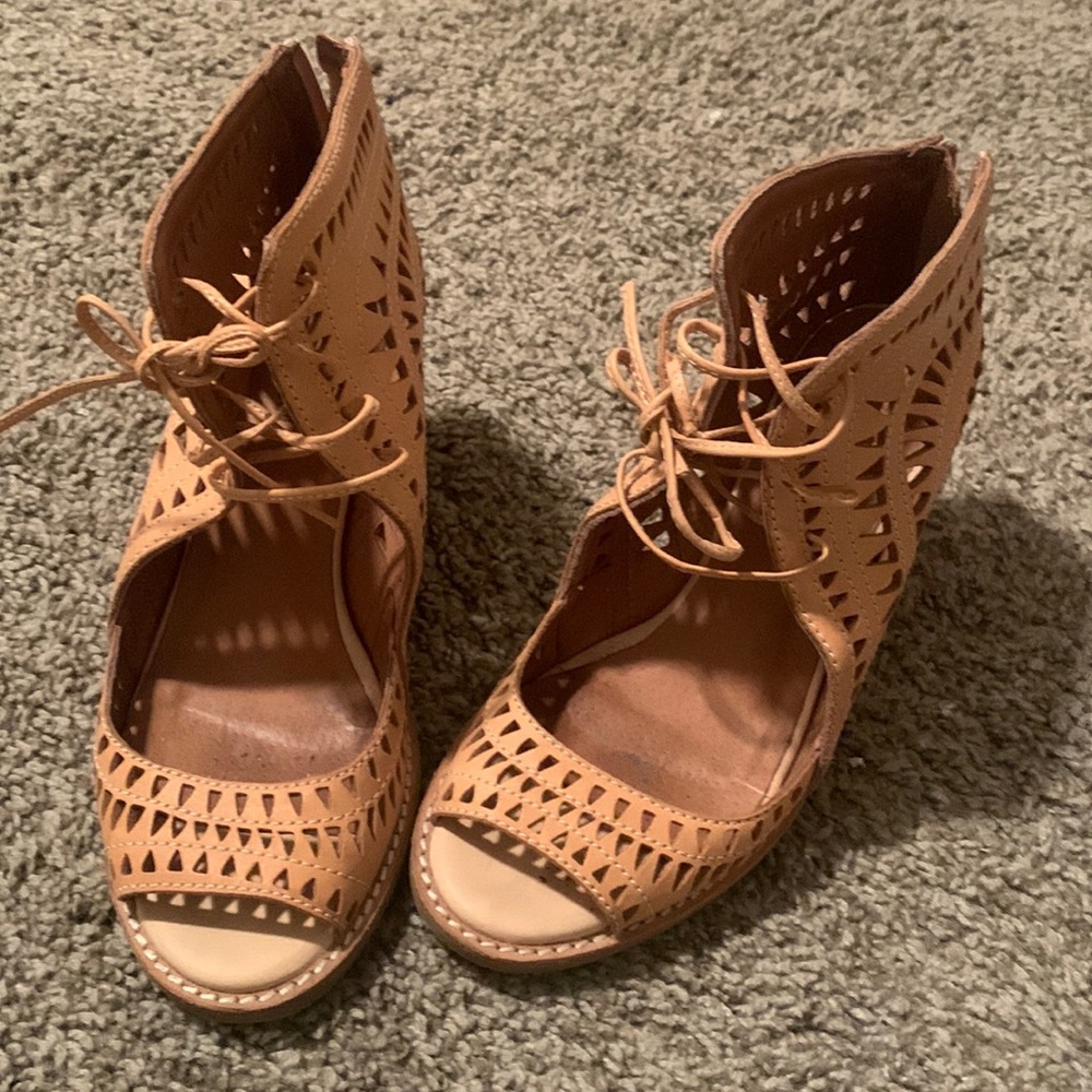 Jeffery Campbell wedges